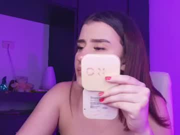 tinaajones_
