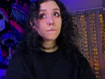 violet_walker7