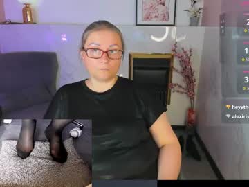 alexandra_kind