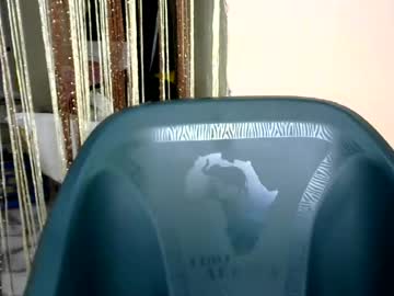 chocolate_pussie96