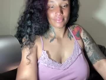 jenni_cash