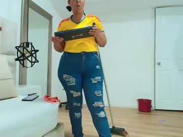 sara_bigass__