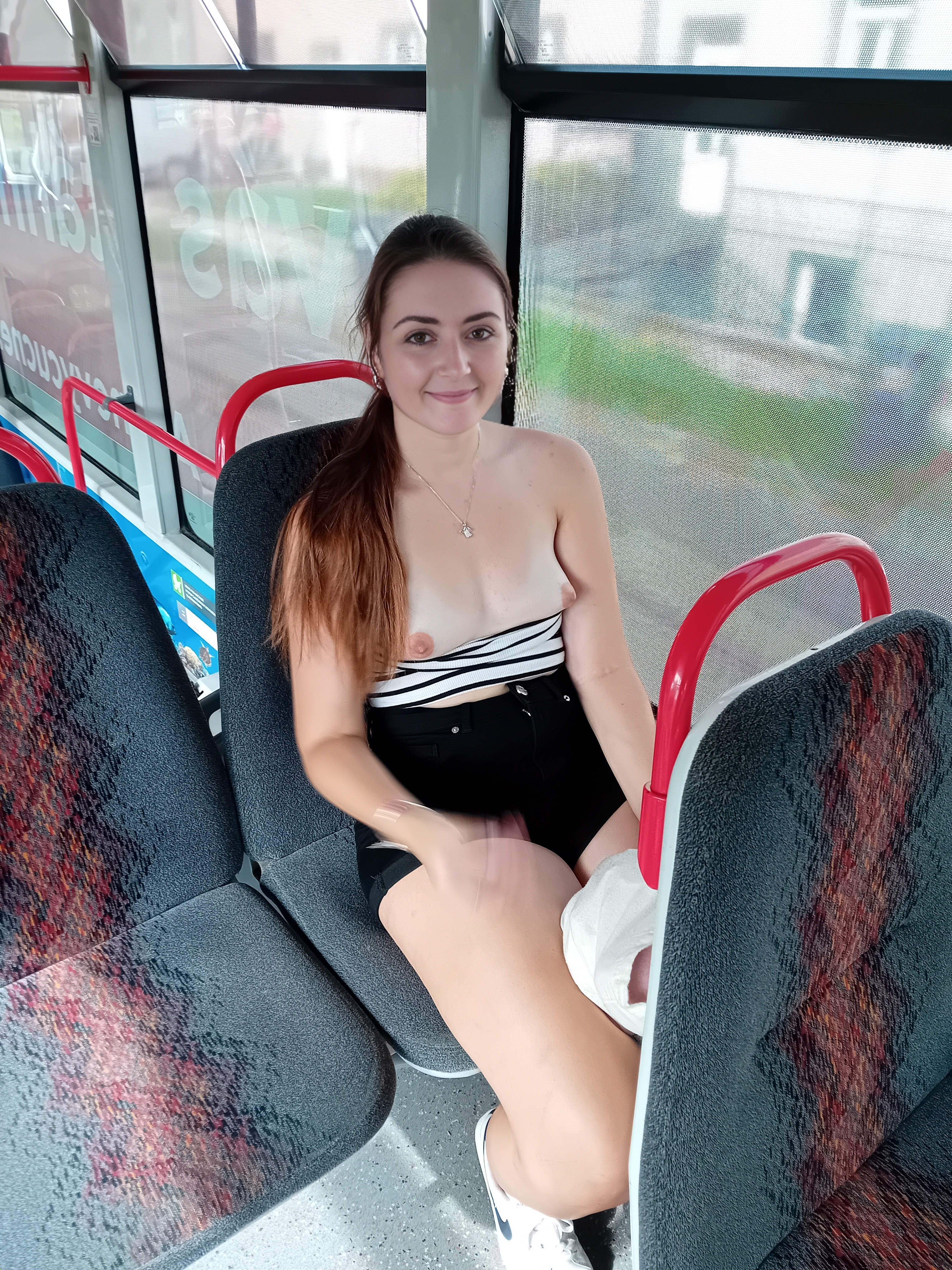 Flashing / Public / Risky — 48