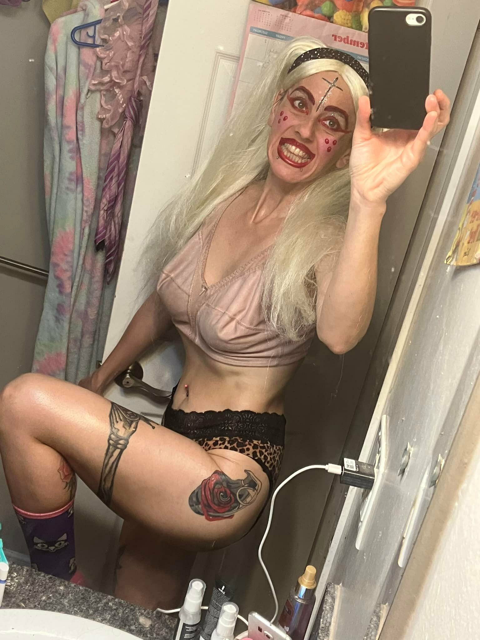 Horny Slut Wants To Get Fucked Big Dick Stranger — 11