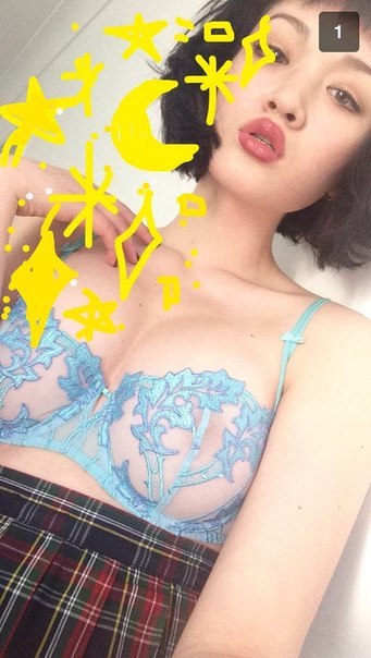 asian hottie big tits — 14