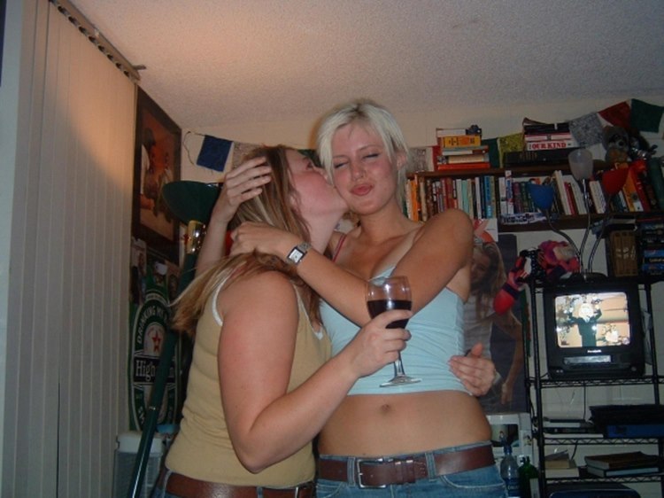 Party Girls — 10