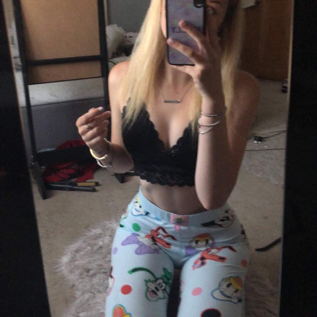 Euro chicks — 23